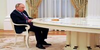 پوتین چگونه حیثیت روسیه را به باد داد؟

