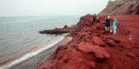 تصاویری زیبا از جزیره هفتادو دو رنگ ایران 