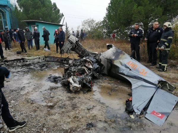 سقوط مرگبار یک هواپیما/ چند نفر جان باختند؟
