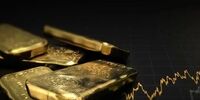 قیمت طلا در اوج تاریخی؛ سقوط دلار سرمایه‌گذاران را فراری داد/ خیز فلز زرد برای فتح قله 3300 دلاری
