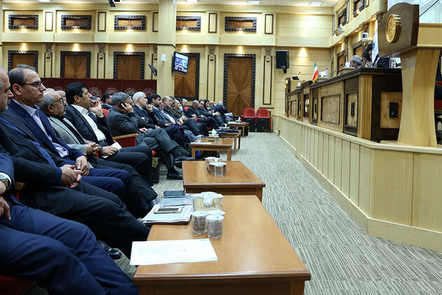 جلسه هیات نمایندگان اتاق بازرگانی ایران با حضور وزیر اقتصاد