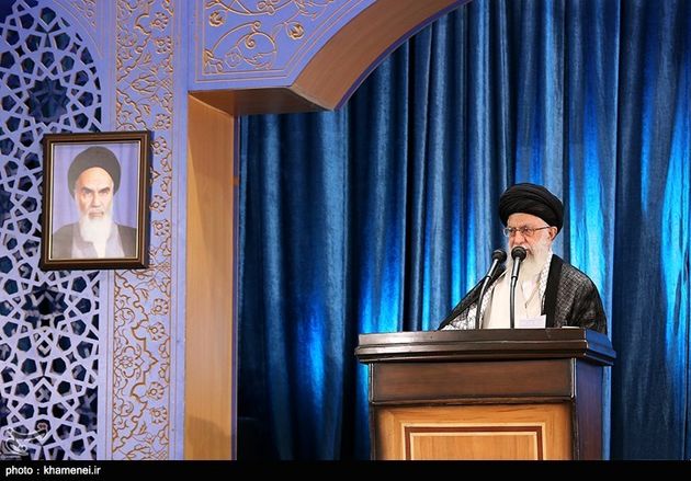 اقامه نماز عید فطر به امامت رهبر معظم انقلاب