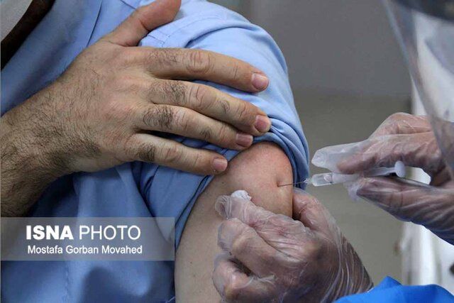 تزریق بیش از ۵۸۵ هزار دُز واکسن کرونا در کشور در 24 ساعت گذشته