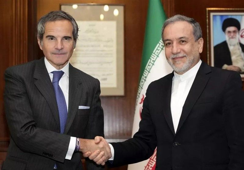 دیدار عراقچی با گروسی تا ساعاتی دیگر / منبع آگاه: احتمال توافق ایران با آژانس وجود دارد