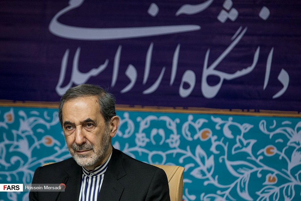 دلایل عجیب برای بازنشستگی اجباری 9 تن از استادان علوم سیاسی دانشگاه آزاد تهران / بی توجهی ولایتی به نامه اعتراضی!