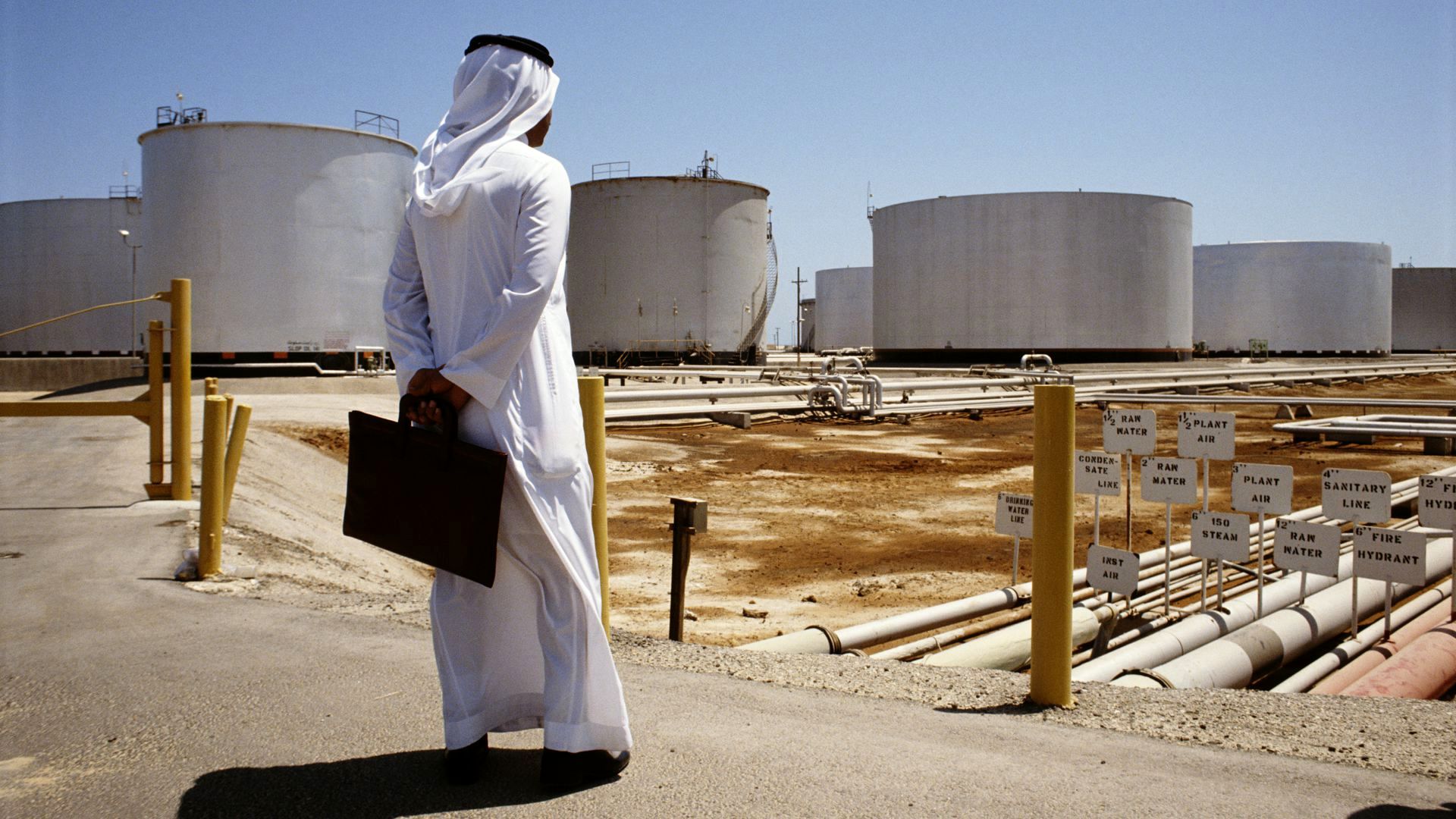 عربستان مسئول کاهش قیمت نفت است