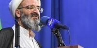 امام جمعه سمنان: اینکه افرادی برای تماشای آسمان شب به کویر بروند؛ اما اتفاقات دیگری رخ دهد، پذیرفتنی نیست