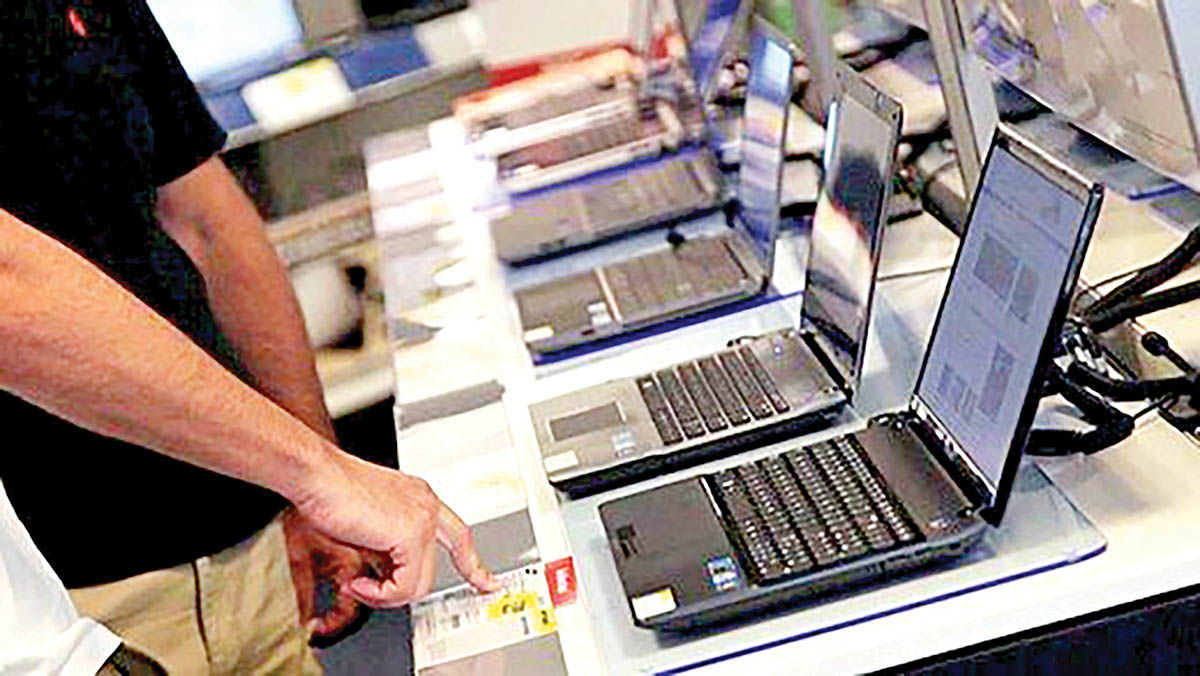 جهش نجومی قیمت لپ‌تاپ/ کف قیمت‌ رایانه‌های شخصی به ۴۰‌میلیون تومان رسیده است