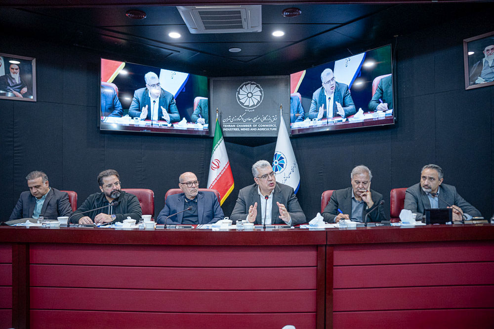 واکاوی اثرات جنگ تحمیلی در صنعت پتروشیمی و صنایع پایین‌دستی/سیاست‌گذاری ها باید با شرایط جنگی منطبق باشد