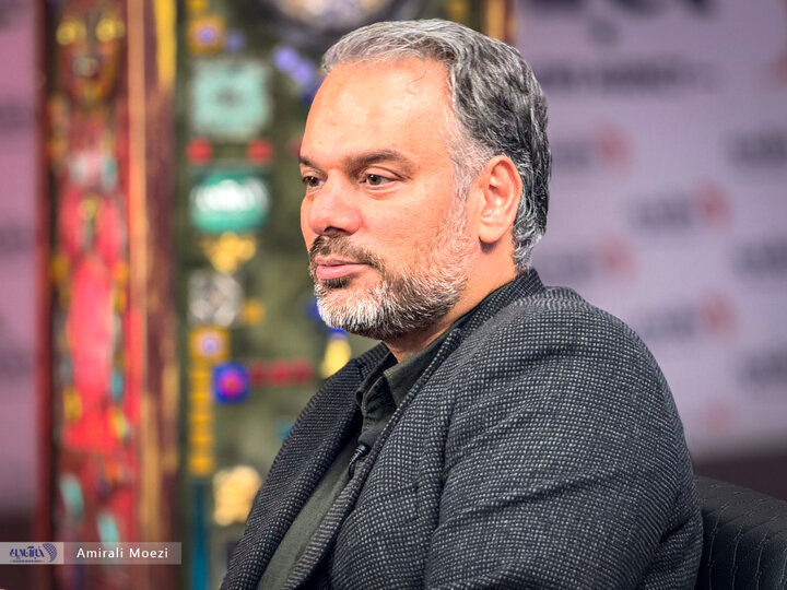 طعنه های صریح رشیدی کوچی به کاظم صدیقی و شمخانی/ ما در این مملکت فقر را کردیم فخر/ یک میلیون دلار در خانه‌ات باشد، دوست داری دلار ارزان شود؟
