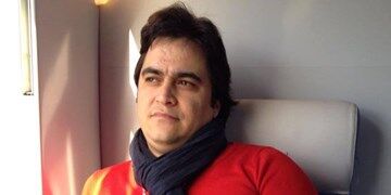 «روح الله زم» سرشبکه سایت «آمدنیوز» بازداشت شد