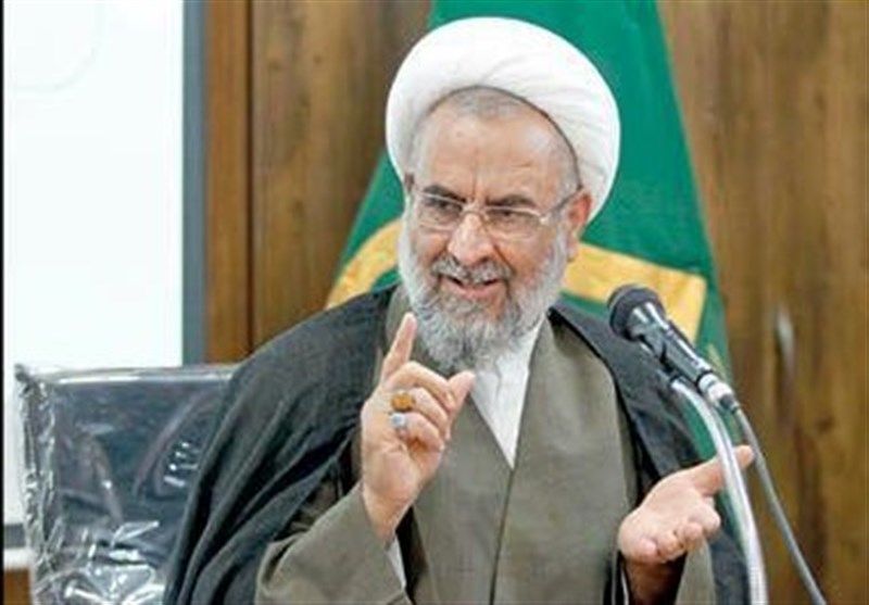 خودروی رئیس سابق ستاد نماز جمعه مشهد دچار سانحه شد