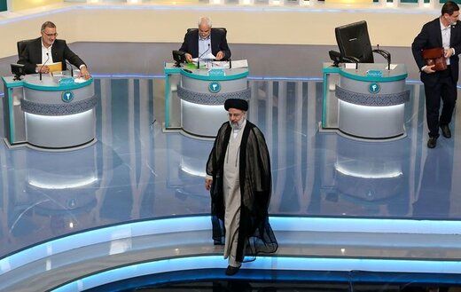 تقلب  زاکانی از روی دست احمدی نژاد /این مناظرات برنده ندارد