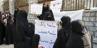 جلسه اضطراری نمایندگان تهران با فرمانده انتظامی تهران درباره متحصنین مجلس