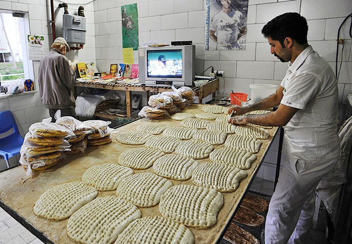 تصمیمات جدید درباره پخت نان بربری در ماکو و ارومیه!
