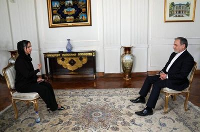 عراقچی: احتمال جنگ همیشه بوده و الان هم وجود دارد | باید در نحوه همکاری خودمان با آژانس تجدیدنظر کنیم | ترامپ شانس دریافت جایزه صلح نوبل را داشت اگر..