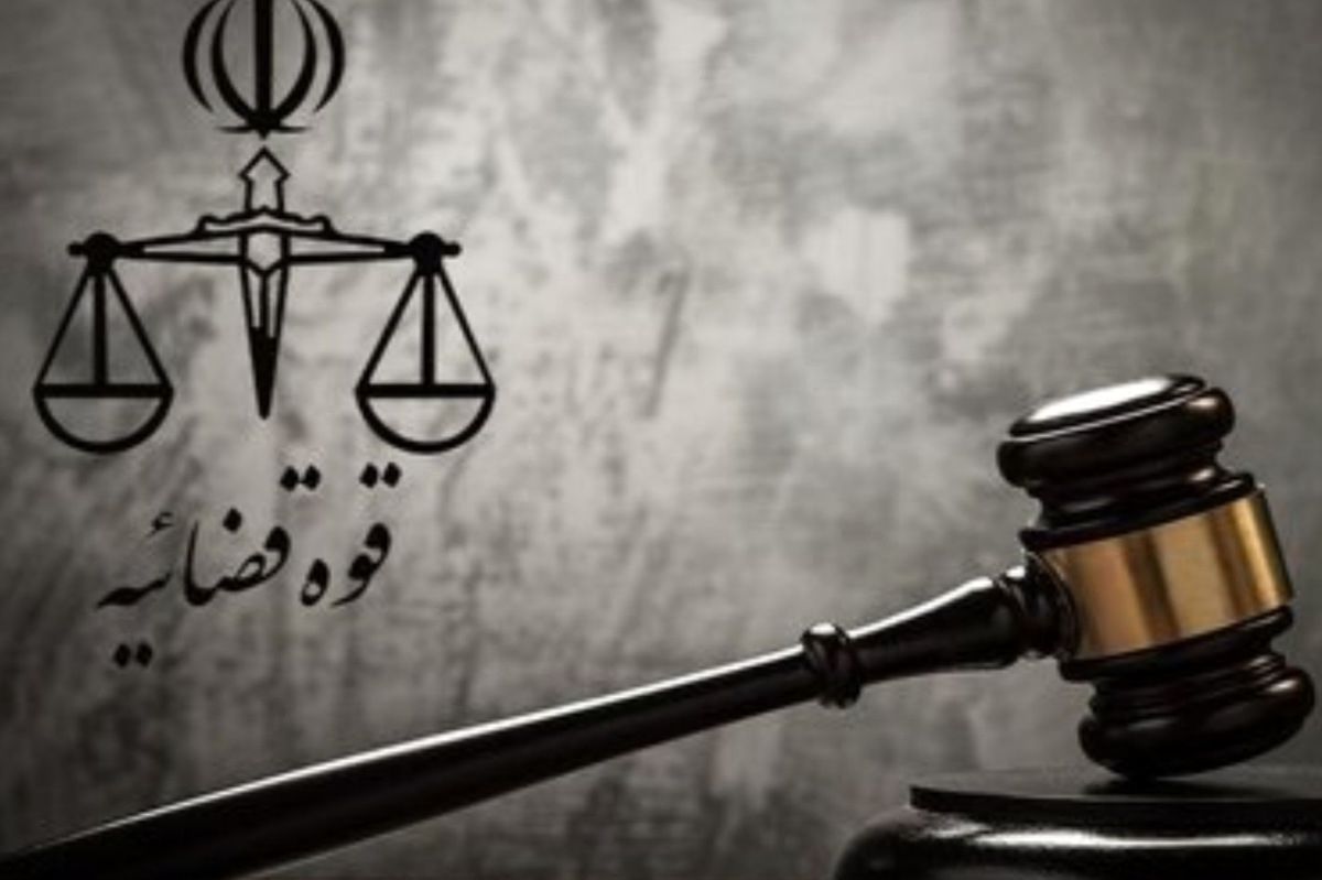 خانم بلاگر وکیل نما بازداشت شد