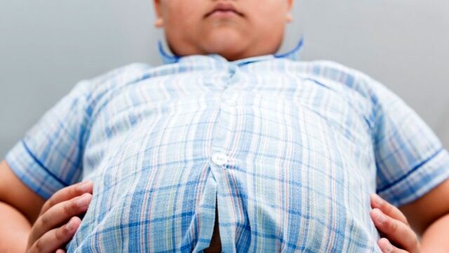 9 چند توصیه برای مهار چاقیِ کودکان