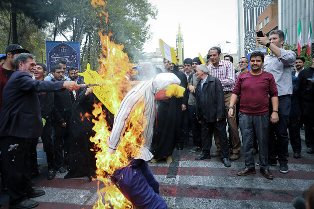 راهپیمایی 13 آبان