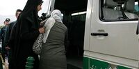 جنجال نماینده روحانی مجلس: از بدحجاب ها جریمه نقدی بگیرید / لباس زیر باید با لباس رو باشد /به هرکسی تذکر می دهم می گوید چشم!