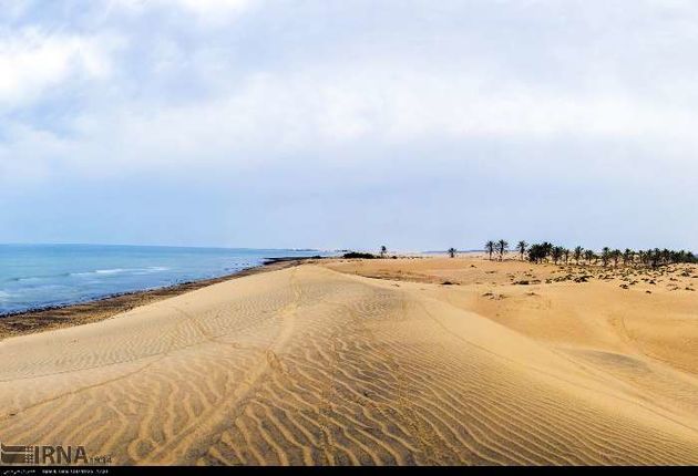 ساحل و روستای شگفت انگیز « دَرَک » زرآباد