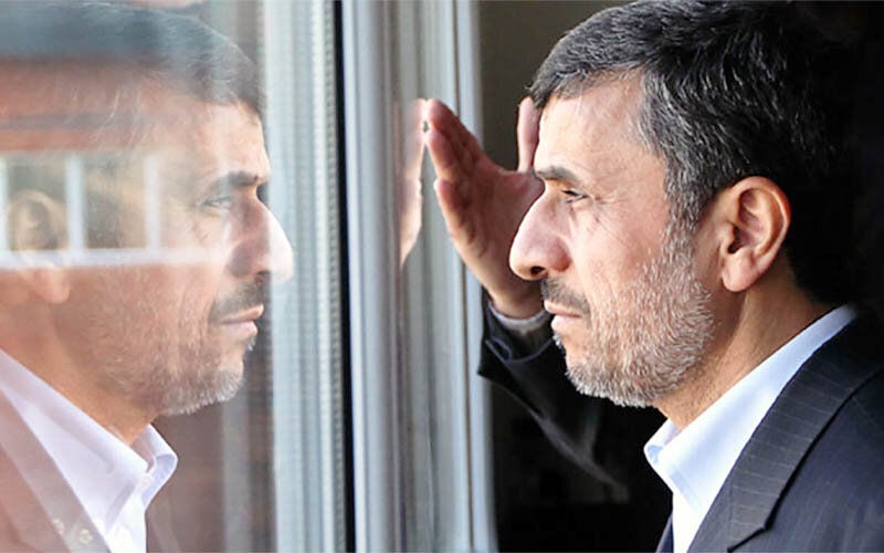 عکسی از احمدی نژاد در مراسم افتتاح دوره جدید مجمع تشخیص