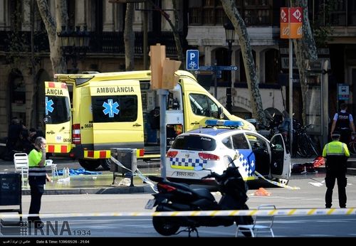 هراس داعش در کاتالونیا / جزئیات 2 حمله تروریستی پی در پی در بارسلون + عکس