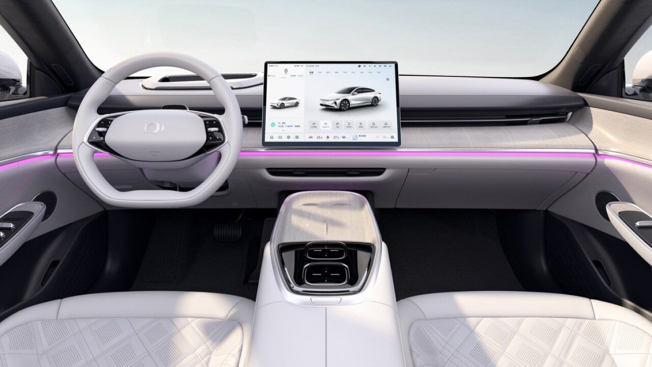 چانگان رکورد ۳۰ میلیون خودرو را شکست/ شریک سایپا در اوج 