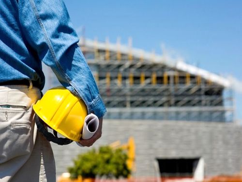 موج خروج نیروی کار ماهر از ایران | حاج اسماعیلی: بازار کار غیررسمی از بازار کار رسمی پیش افتاد | وضعیت بازار کار بحرانی است