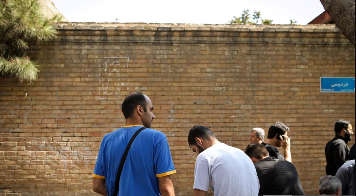 چه کسانی از شایعه «۷ روز تا حمله به ایران» سود می‌برند؟/ جیب طبقه متوسط بمباران می شود وقتی که...