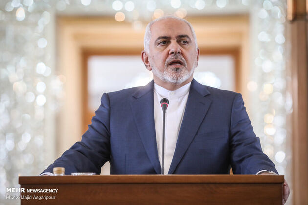 ظریف و هایکو ماس