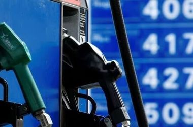 حمله به ایران، بنزین آمریکا را گران کرد/ نفت به ۱۰۰ دلار می‌رسد؟