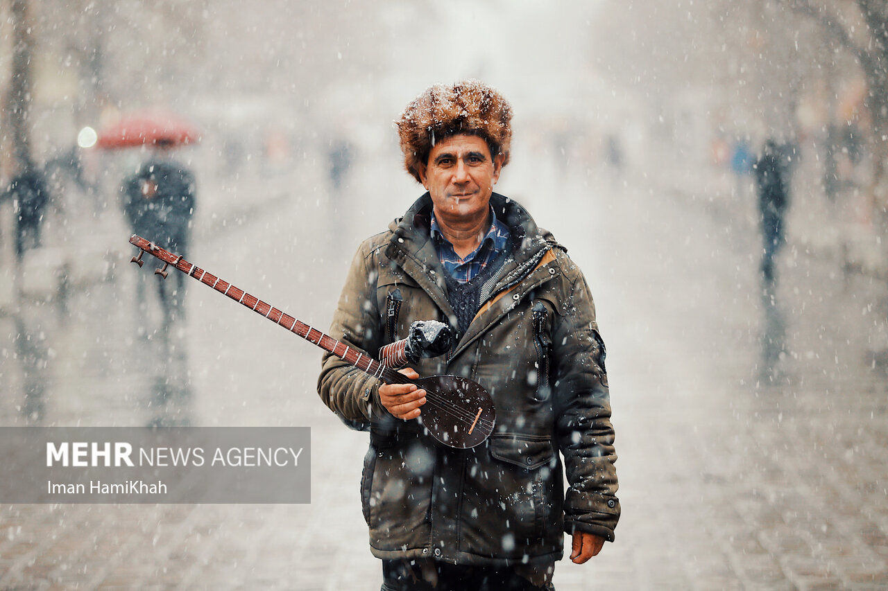 تصاویر| زیبایی ها و سختی ها ​بارش برف 