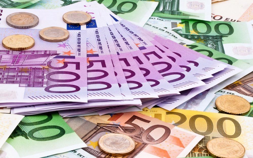 ارزش یورو به کمترین سطح خود در طول ۱۰ سال اخیر رسید