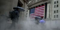 جنگ ایران و تأثیرات آن بر بازار سهام آمریکا | نوسان‌های بی‌سابقه سهام با هر توئیت ترامپ | بهترین و بدترین عملکرد تاریخ شاخص S&P 500 تنها در 5 روز ثبت شد