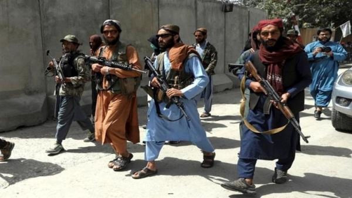 طالبان دستور داد تمام کتاب‌های فارسی‌زبان از دانشگاه‌ها حذف شود!