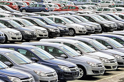 نقش کلیدی واردات خودروهای کارکرده بر کاهش قیمت خودروهای داخلی