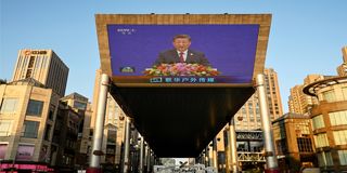 جنگ ایران؛ بدون شلیک یک گلوله به سود چین تمام شد | تضعیف نفوذ آمریکا در خلیج فارس | گامی دیگر برای کاهش سلطه دلار  