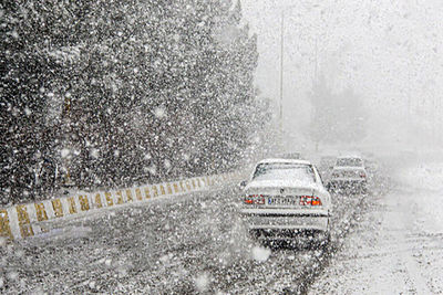 اولین برف پاییزی در تهران+عکس 
