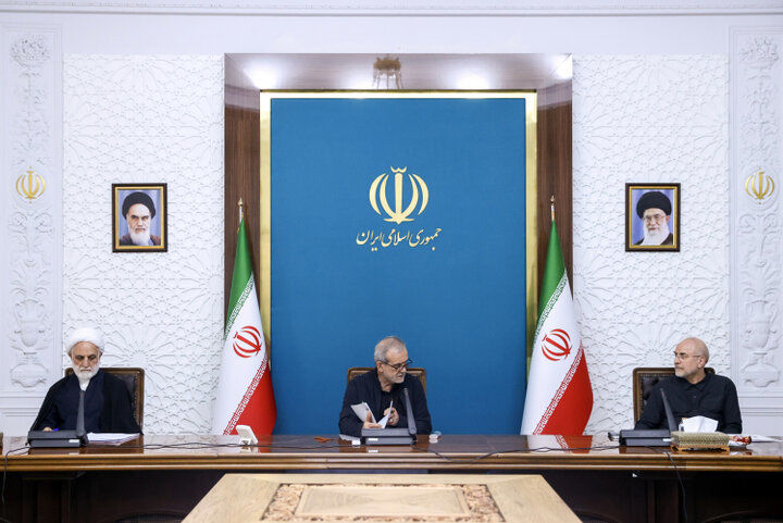 جزئیات تصمیمات اقتصادی جلسه سران قوا به ریاست پزشکیان
