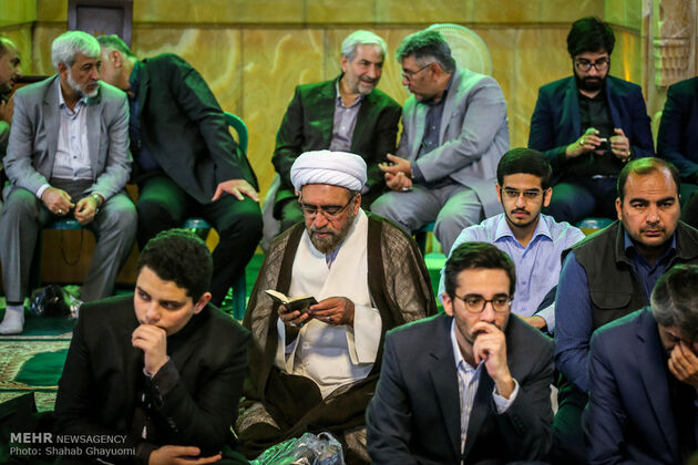 تصاویر مراسم ختم همسر آیت الله علم الهدی