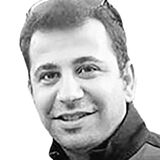 فرهاد  خان‌میرزایی