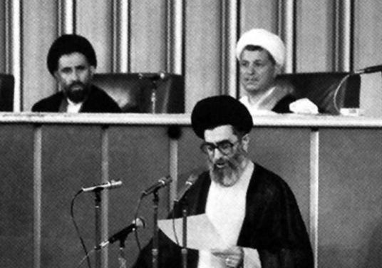 تنها کسی که مخالف رهبری آیت‌الله خامنه‌ای بود