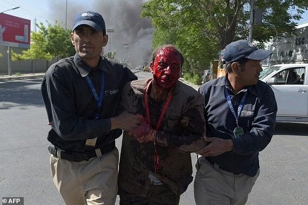 آسیب به سفارتخانه ها در انفجار کابل / 80 کشته تا ظهر امروز