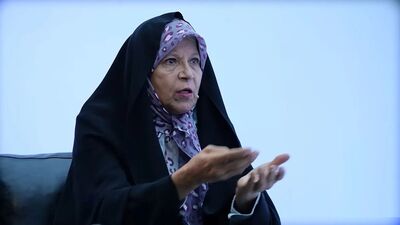 فائزه هاشمی: اگر اموال زن و مرد بعد از طلاق عادلانه تقسیم شود، زن نیازی به مهریه سنگین ندارد | نارضایتی از زندگی باعث طلاق می شود نه گرانی سکه!