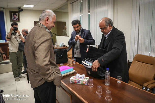 دادگاه متهمان بانک سرمایه