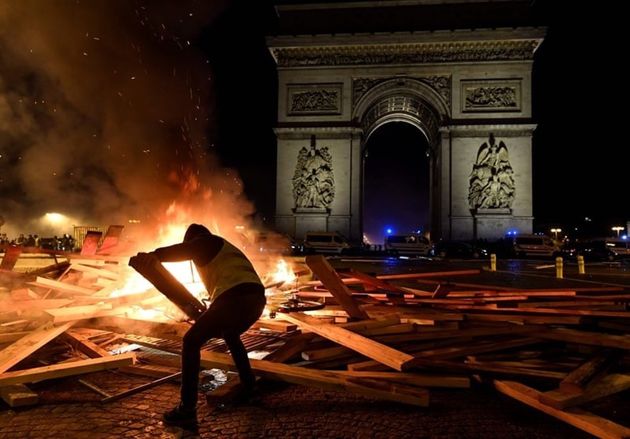 اعتراضات جلیقه‌زردها در فرانسه