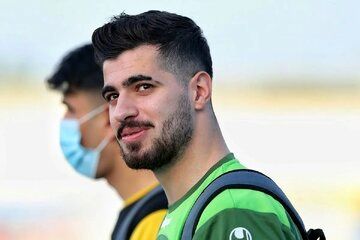 ساعت ۵/۳ میلیارد تومانی فوتبالیست ایرانی سوژه شد+عکس