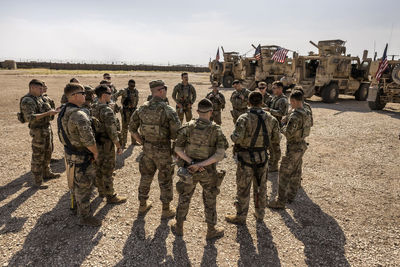 خبر مهم آمریکا از حضور نظامی در عراق/ سربازان آمریکایی پایگاه‌ها را ترک می‌کنند؟
