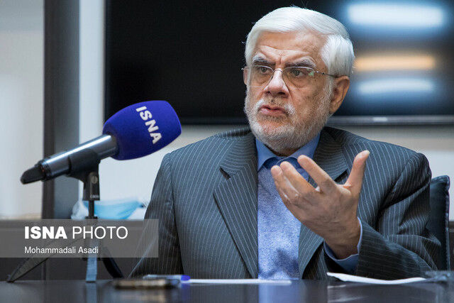 محمدرضا عارف: عذر خواهی از ملت را با عمل و با مشارکت دادن ایرانیان، نمایان سازیم